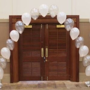 String of pearl arch